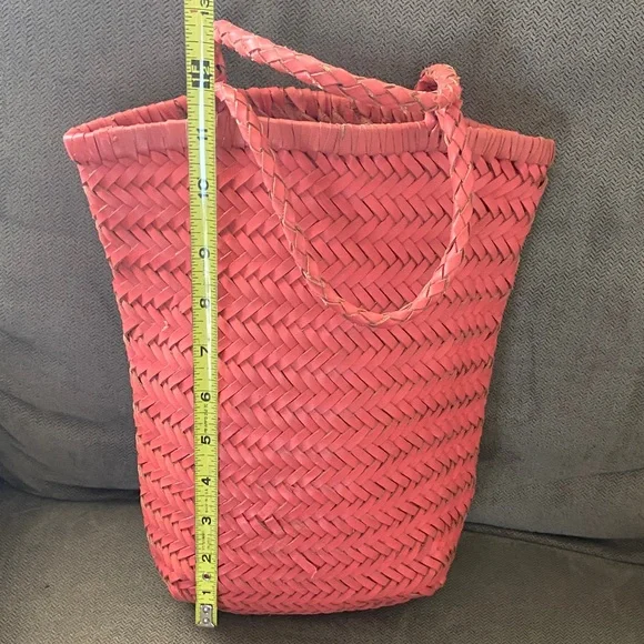 Anthropologie Woven Leather Market Bag Coral Pink Basket Tote Boho - Picture 4 of 10